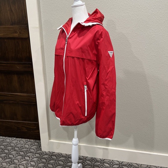 Guess‎ Men's Hooded Rain Jacket In Red Medium - Picture 1 of 13